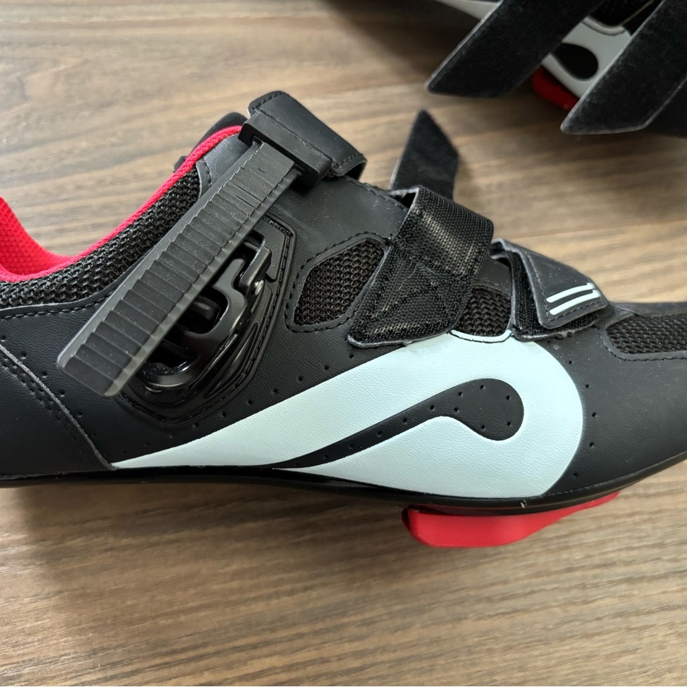 Peloton Shoes Mens - Picture 5 of 5